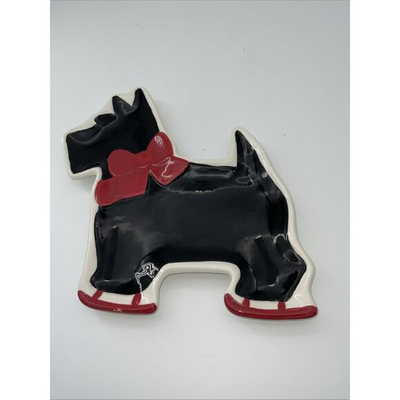 Scotty Dog Plate Tray Black Red Global Design Connections Kate Williams Ceramic - Picture 1 of 5